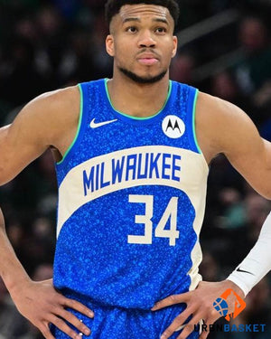 ANTETOKOUNMPO GIANNIS (MIL)