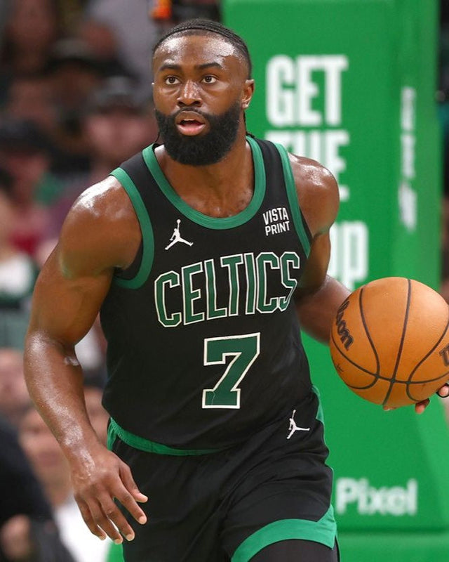 BROWN JAYLEN (BOS)