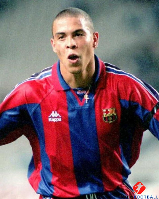 RONALDO 1996-97 (Bar)