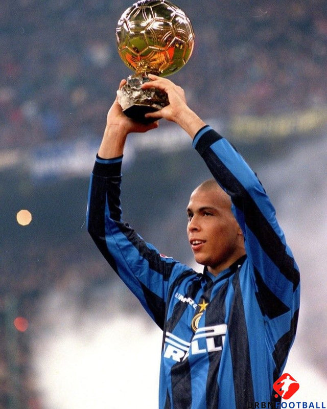 RONALDO 1997-98 (Int)